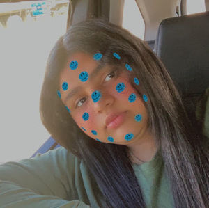 Meet your Posher, Ayla